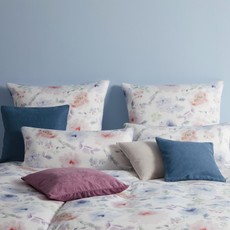 Covered Mako-Satin Bettwäsche Meadow 779–2 bleu Blumen Pastelfarben